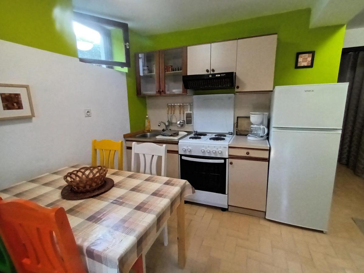 Apartments Zec Selce Exterior foto